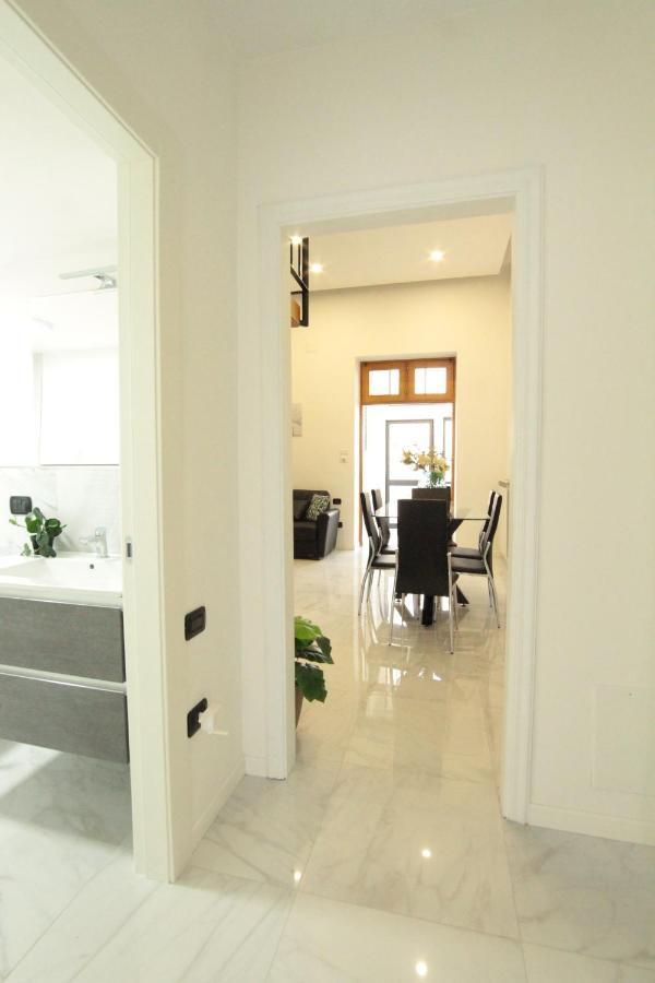 Tommy'S Apartment Pompeia Exterior foto